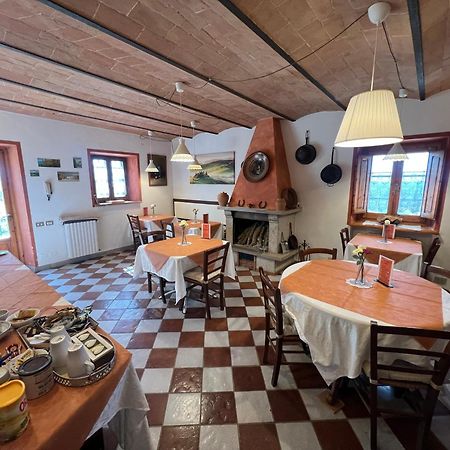 Bed and Breakfast Mancino Поджібонсі Екстер'єр фото