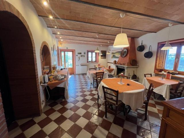 Bed and Breakfast Mancino Поджібонсі Екстер'єр фото