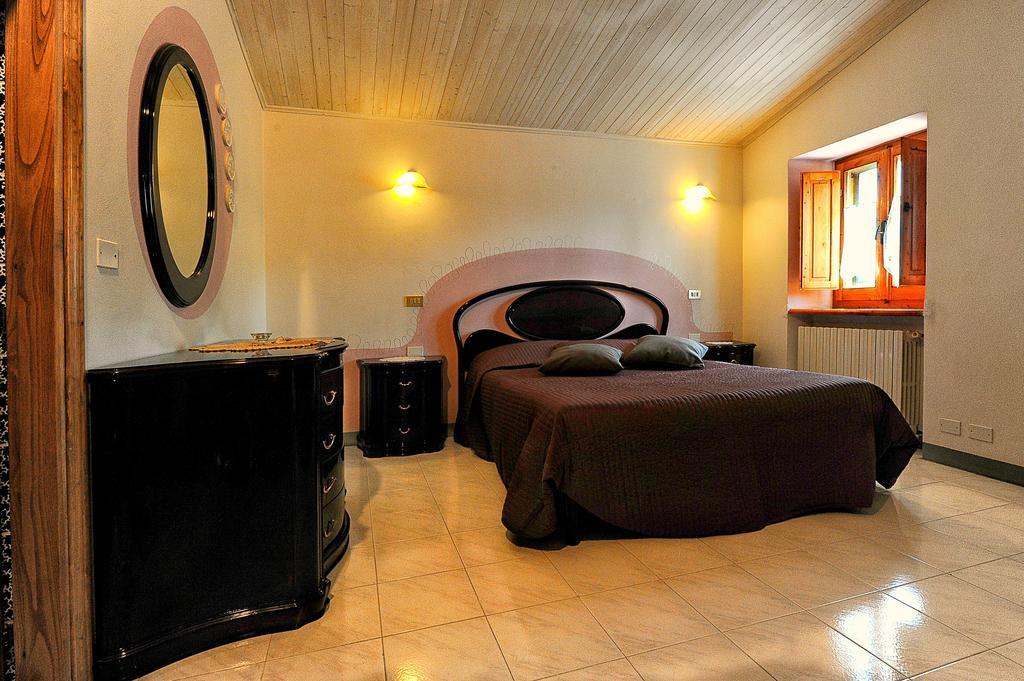 Bed and Breakfast Mancino Поджібонсі Номер фото